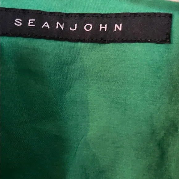 4/$20 Sean John Men's Green Button Down Shirt - Picture 2 of 4